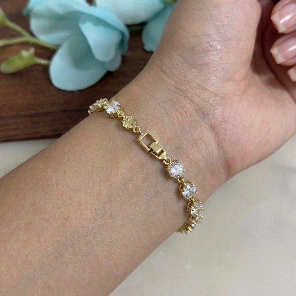 14K Gold Plated XP Womens Tennis Bracelet Round Cubic Zirconia